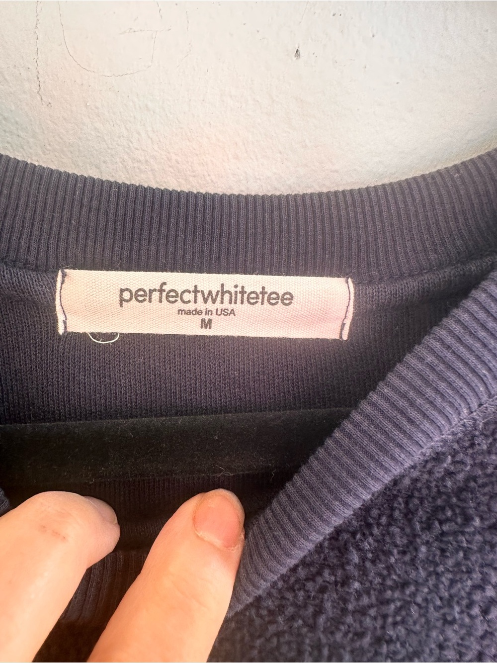 Perfect White Tee Sherpa Sweatshirt Black Crewneck Pullover Size Medium - Picture 6 of 7